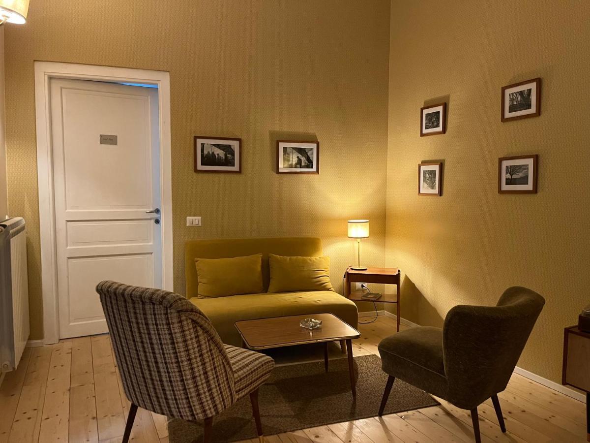 Casa Vayu - Rooms & Garden Napoli Esterno foto