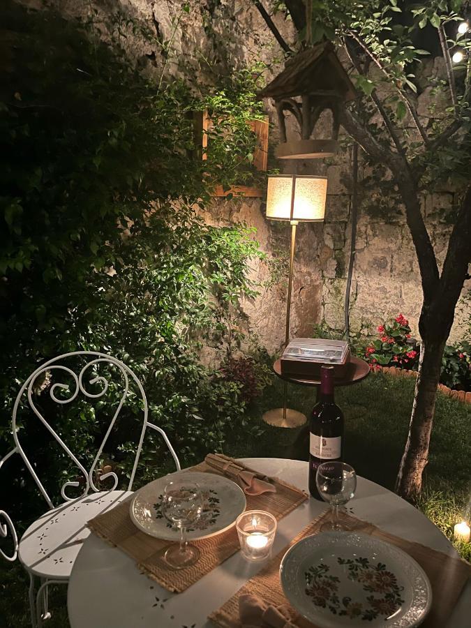 Casa Vayu - Rooms & Garden Napoli Esterno foto